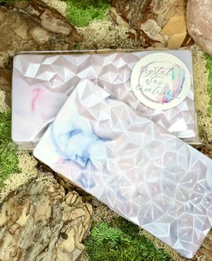 Snow Angel Geode Bar