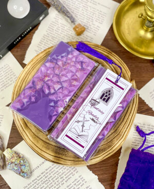 Fantasy Reader Soy Wax Melt Geode Bars